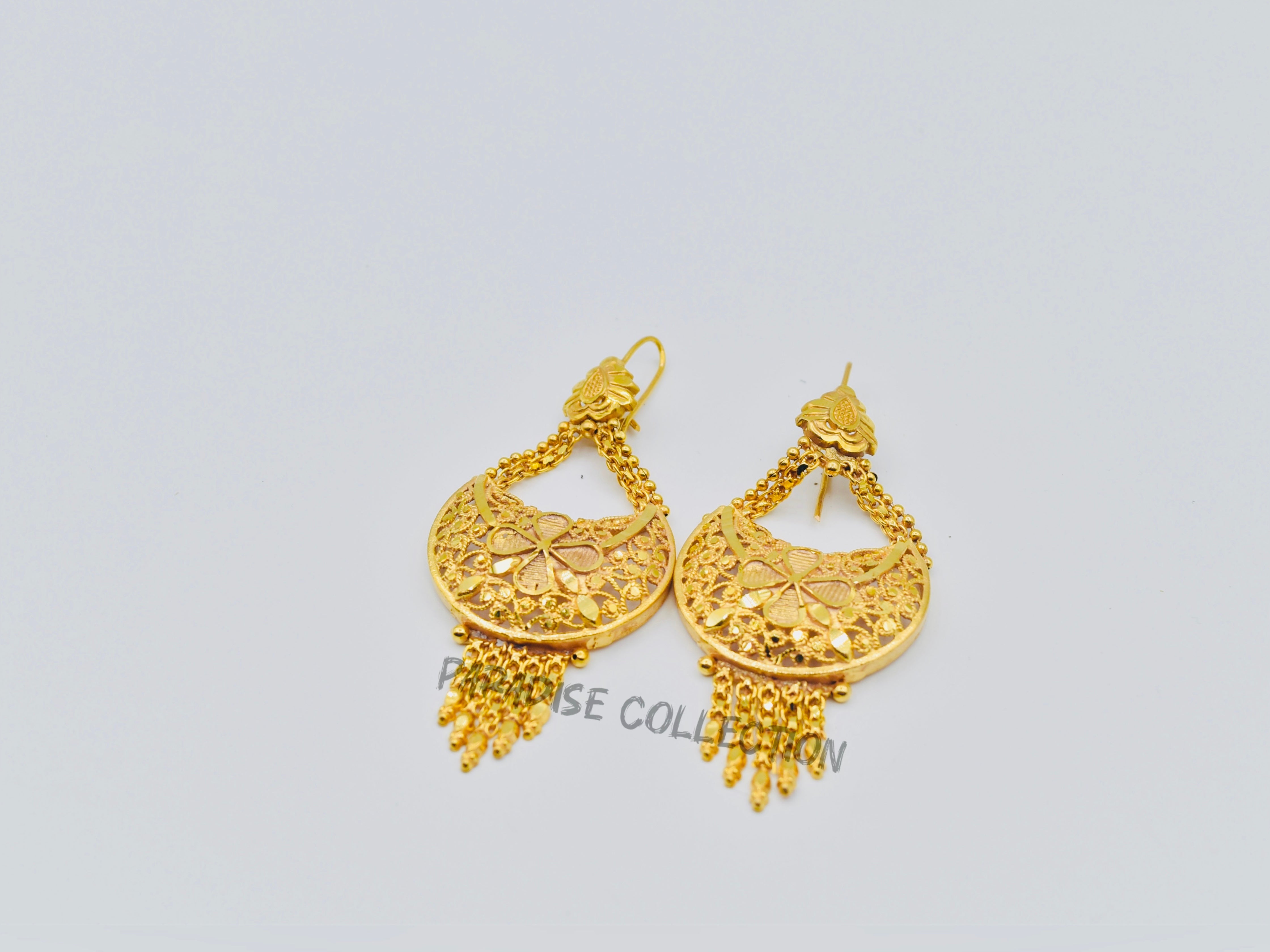 Exclusive Classic Earrings Set – Includes Free Jewellery Gift Box