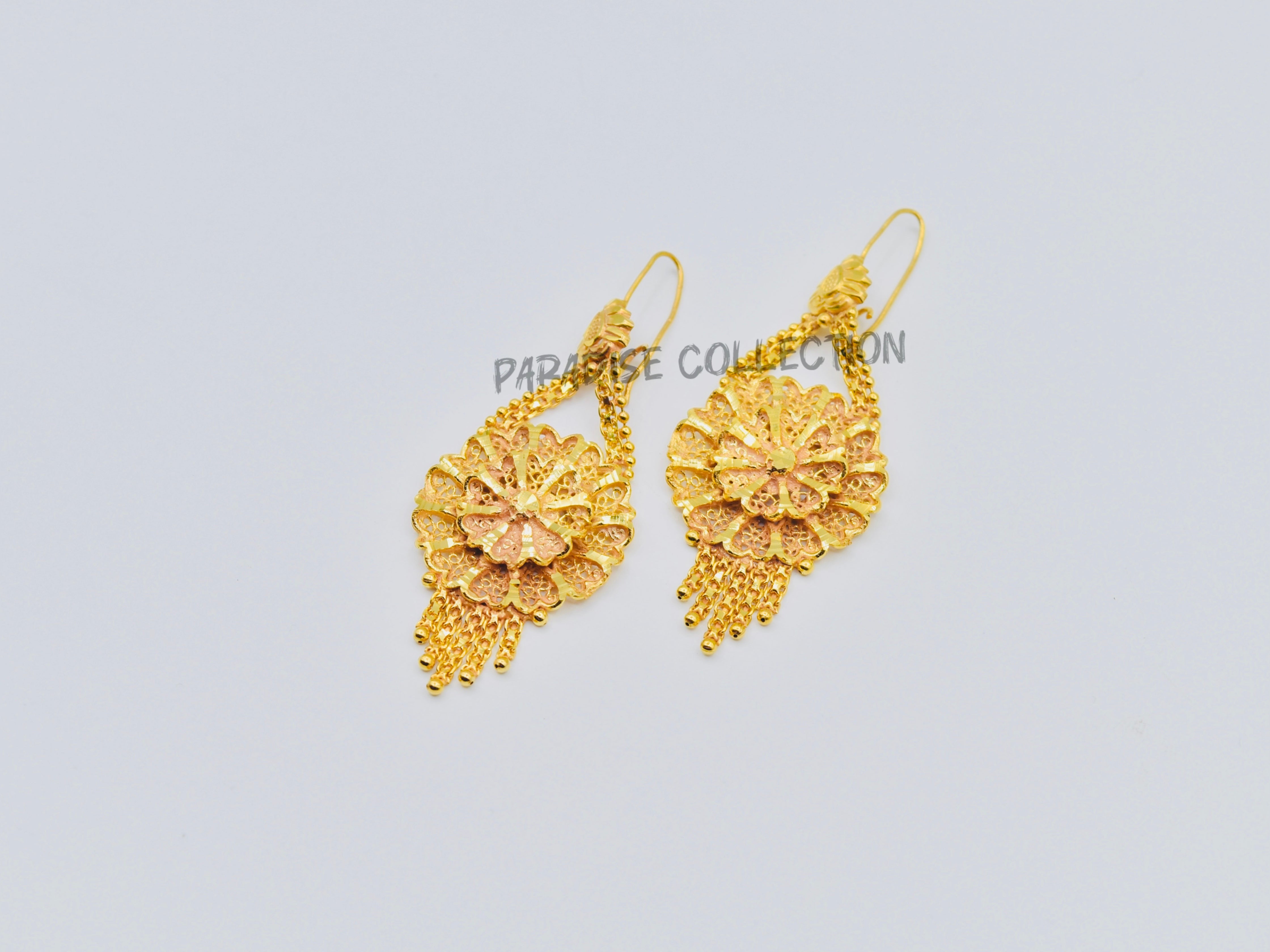 Premium Classic Earrings – Comes with Elegant Gift Box