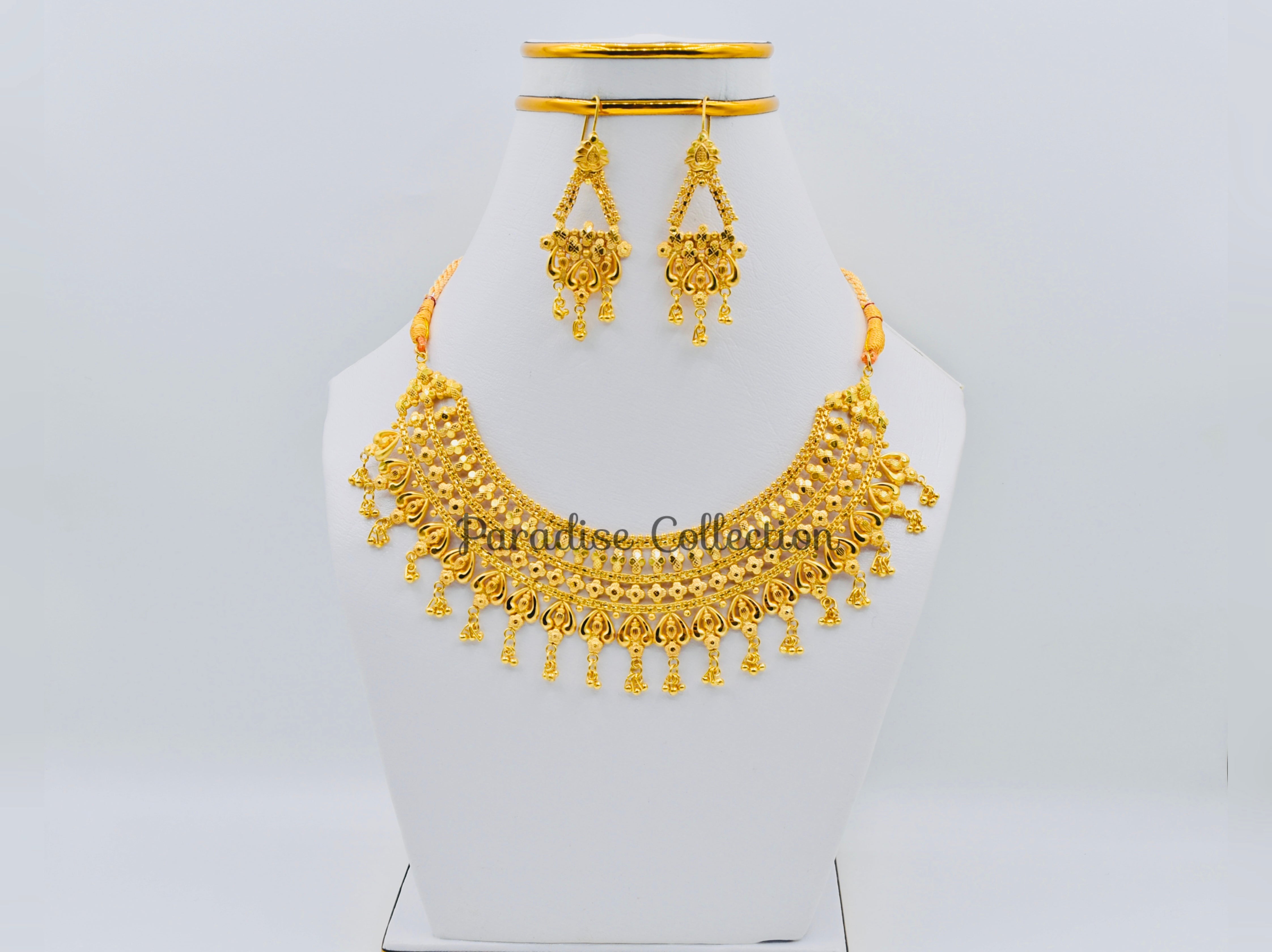Beautiful Designer Necklace Set + Free Premium Jewellery Box