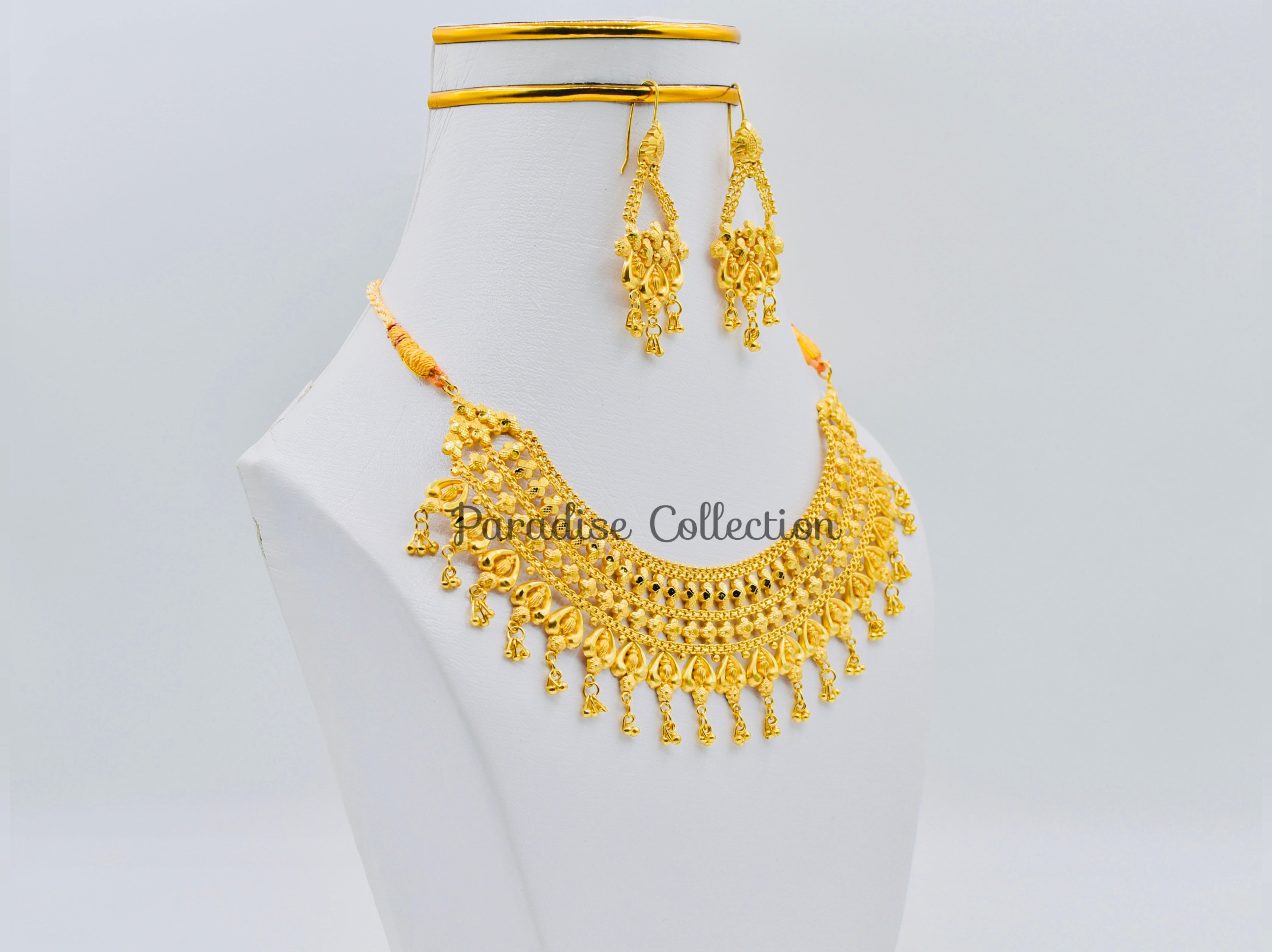 Beautiful Designer Necklace Set + Free Premium Jewellery Box