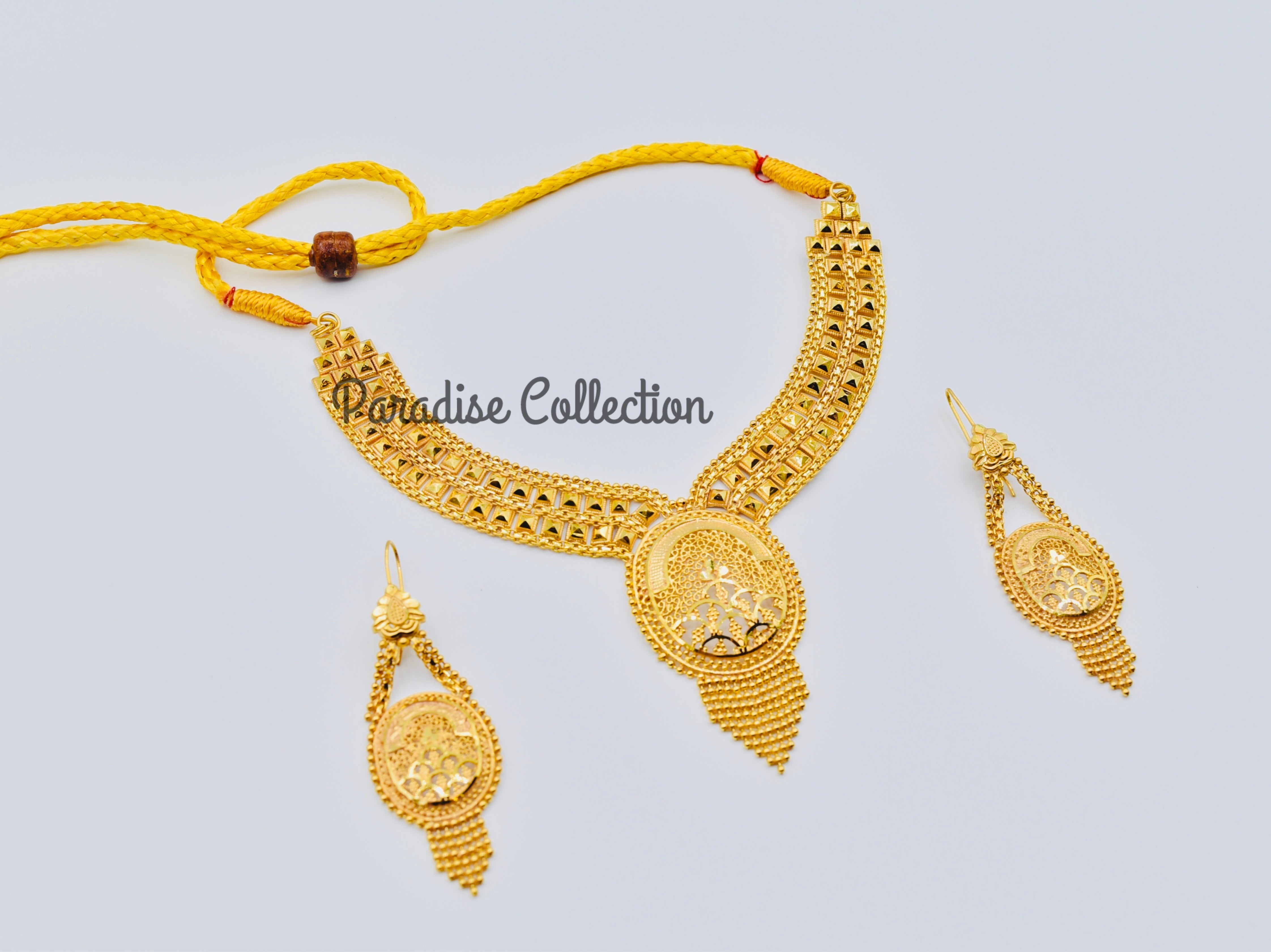 Premium Sona Finish Necklace Set – Stylish Jewelry With Luxury Packaging