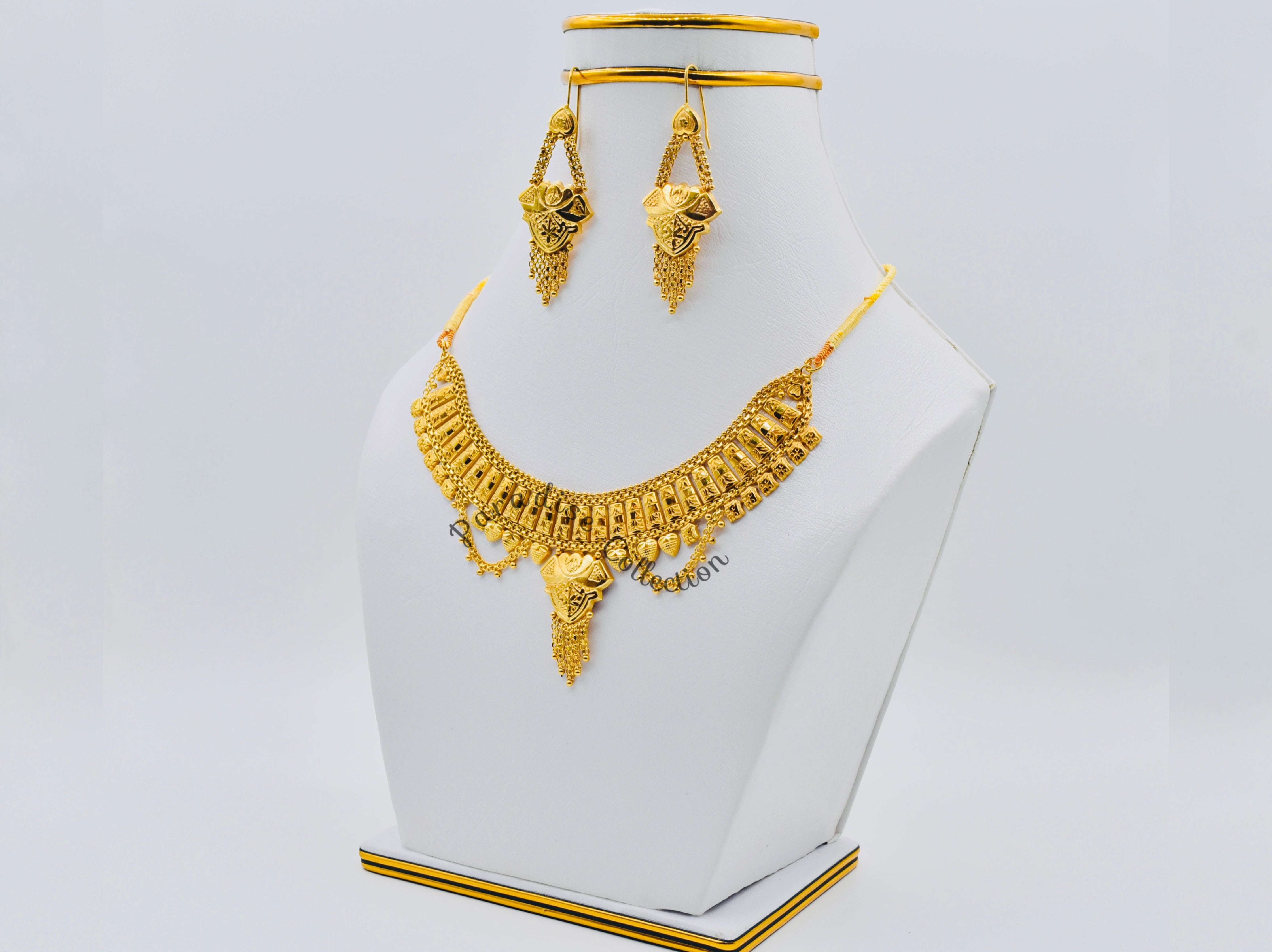 Royal Sona Finish Necklace Set – For Wedding Ensembles, Festivals & Timeless Gifts