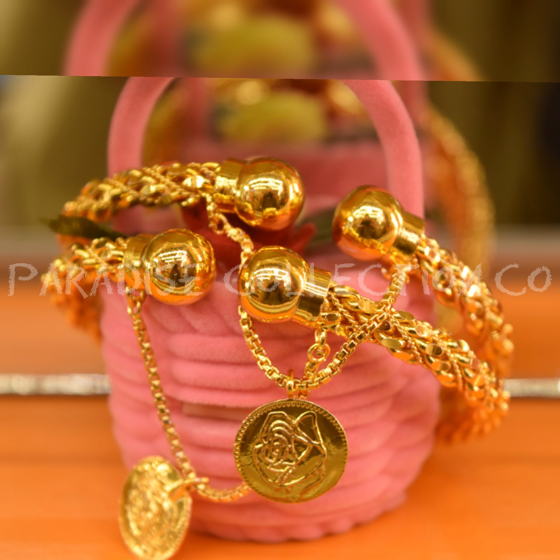 Stylish Gold Plated Pair Style Coin Kare ⭐ With Fancy Jewellry Box Free-Beautiful Gift Pack