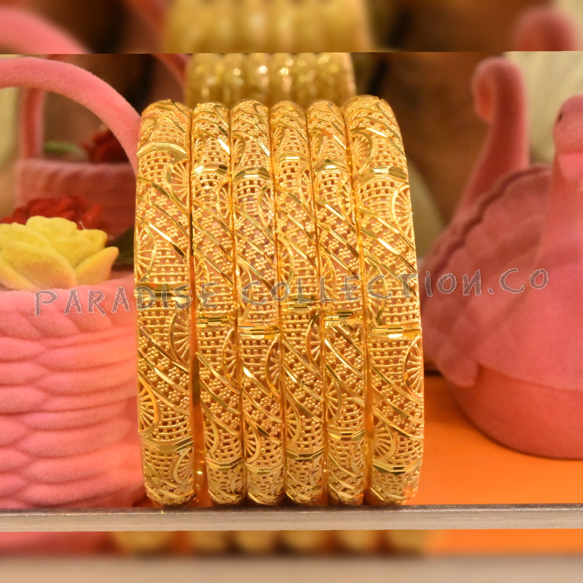 New Fashion Gold Design Bangle For Girls, Women With Fancy Jewelry Box Free