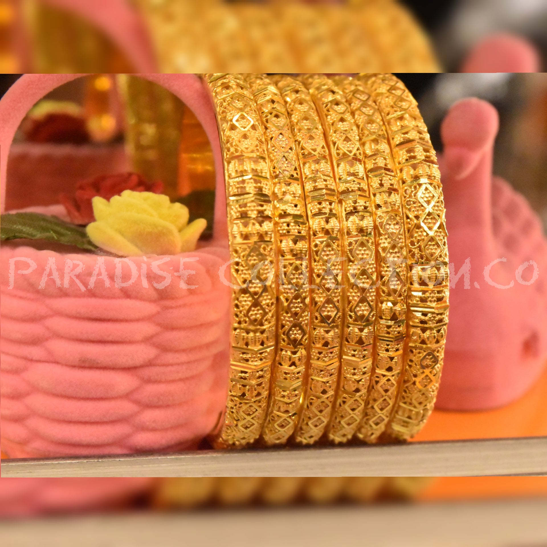 Budget To Gift - Bangles For Girls - Paradise Studio With Fancy Jewelry Box Free