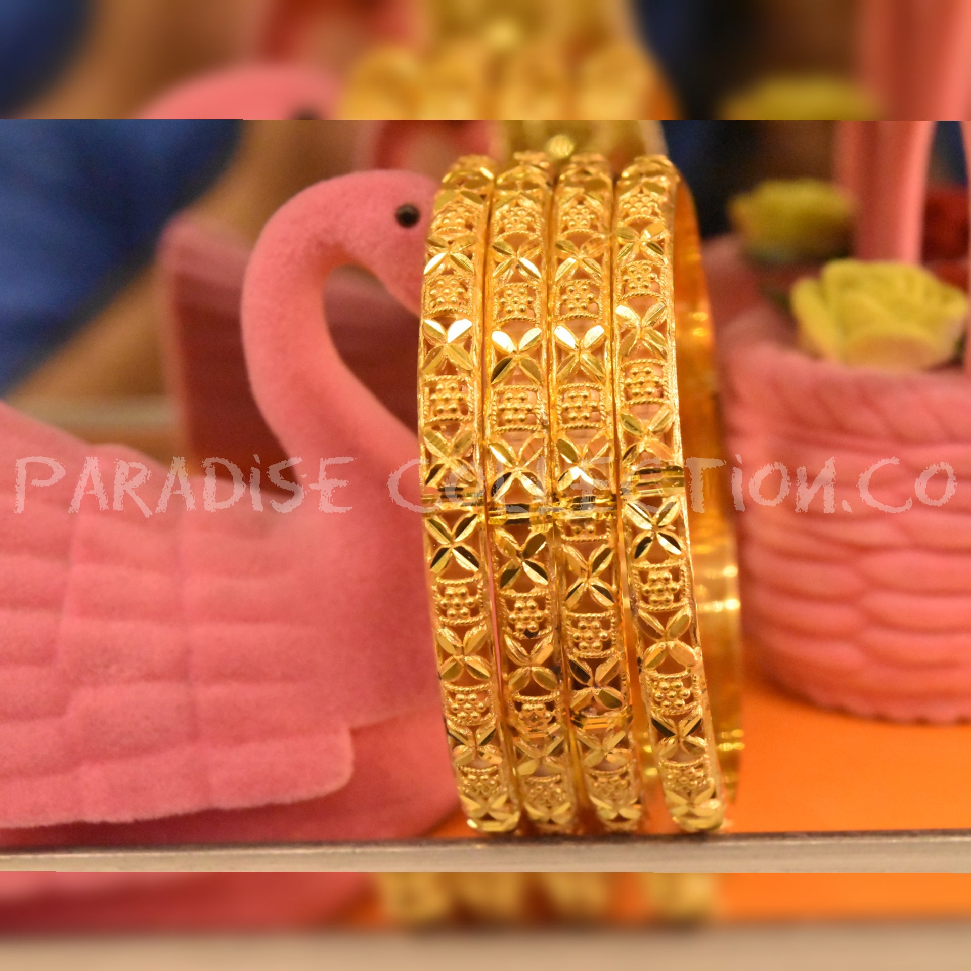 New Arrival Traditional Design Bangles For Women With Fancy Jewelry Box Free