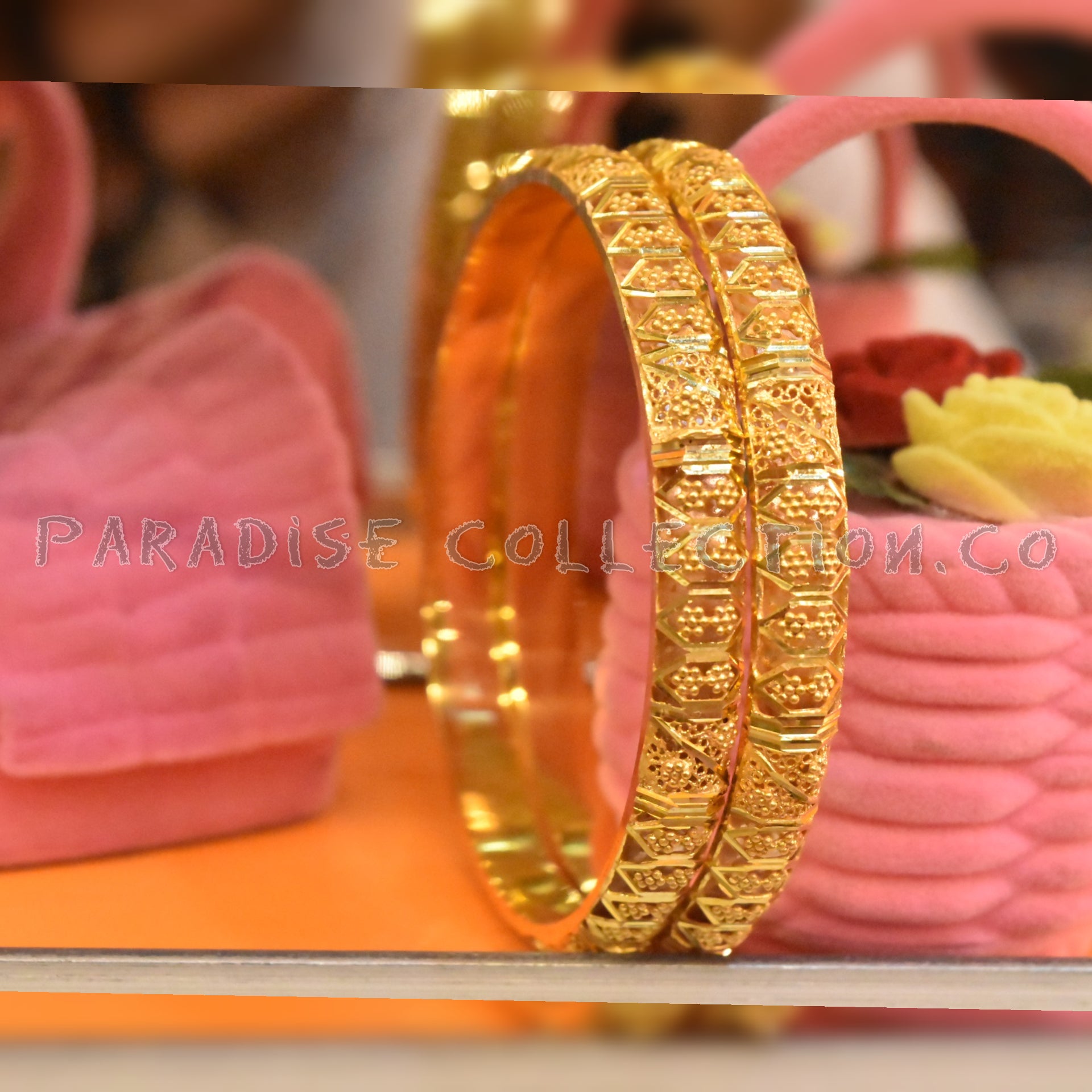 High Quality Polish Gold Plated Antique Light Weight Bangles Set Fancy Design (PACK OF 2)