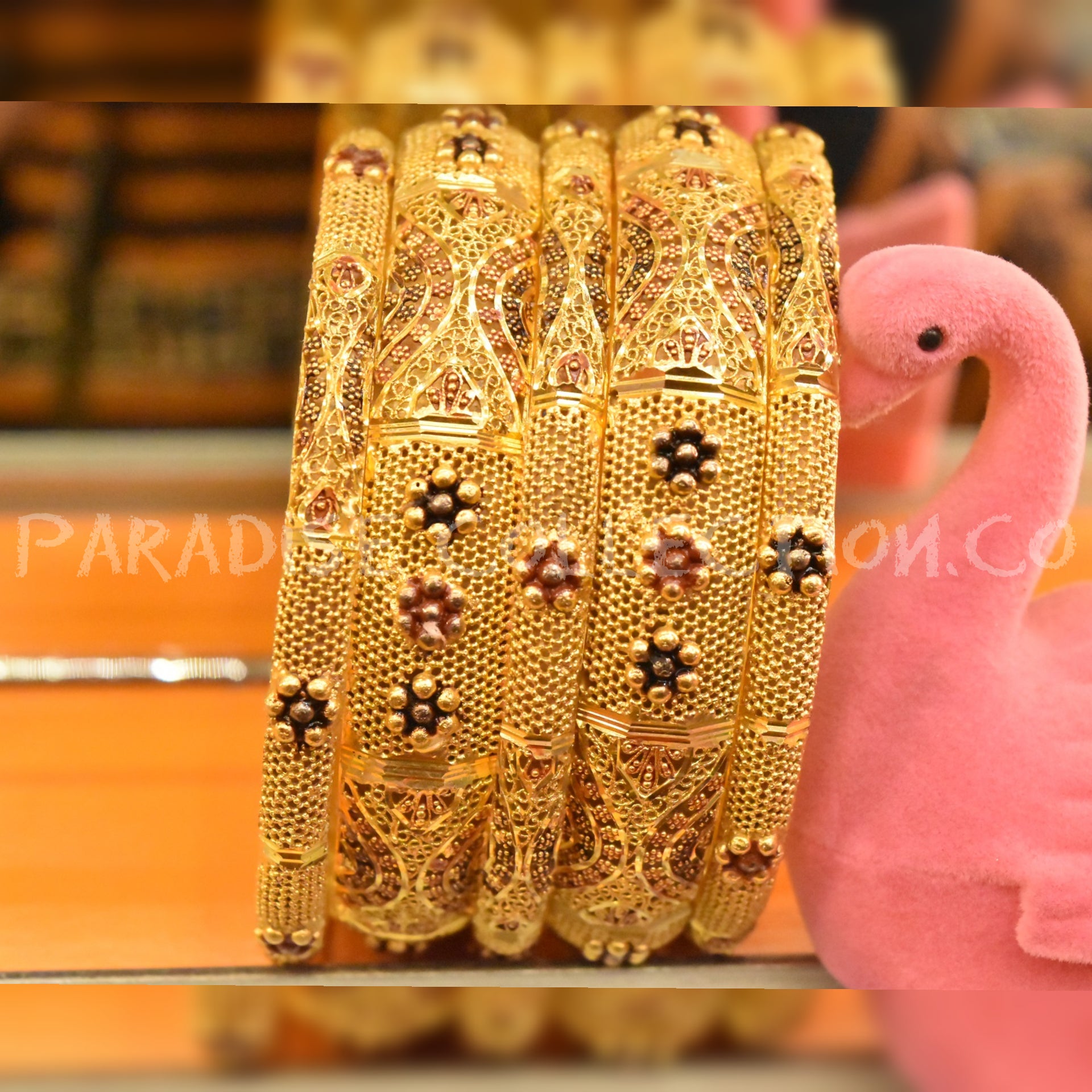 Beautiful Bangles With Long Lasting Polish Very Stylish With Fancy Jewelry Box Free